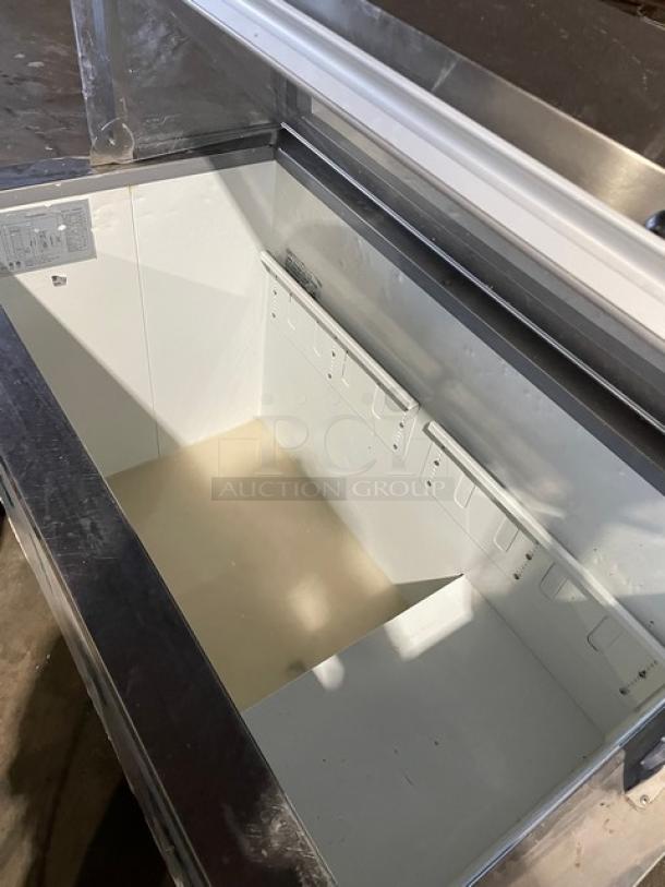 U-Star Commercial White Homemade Style Frozen Yogurt/Ice Cream Dipping Cabinet! With Serve Over Sneeze Guard! With Lift Up Rear Access! Model: USDP-47 SN: 6193315519052207! Working When Removed! - Image 5 of 9