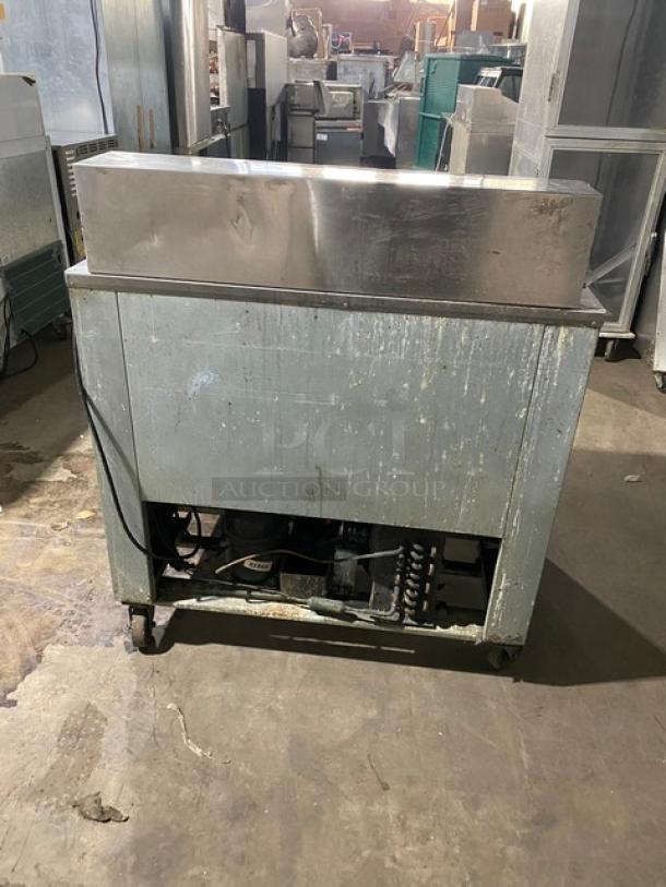 Cool-Tech Commercial Stainless Steel 2 Door Refrigerated 36" Bain Marie Style Mega Top Salad/Sandwich Prep Table! Model: Custom-36BMB SN: 116207! On Casters! - Image 3 of 11