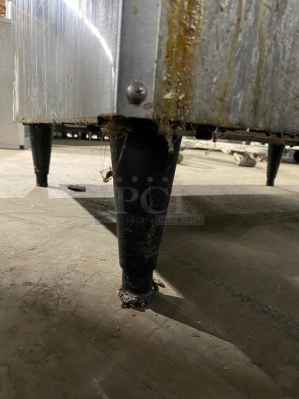 Southbend Commercial Stainless Steel Natural Gas Powered 6 Burner Range/Oven Combo! With Back Splash & Overhead Salamander Shelf! With Wired Oven Rack! Model: X436D SN: 02L38236! On Legs! Working When Removed! - Image 10 of 12