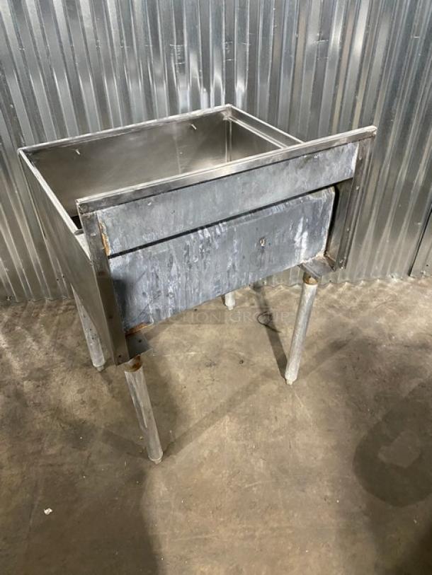 Commercial Stainless Steel Underbar Ice Bin! With Back Splash & Drain Hole! On Legs! - Image 3 of 7