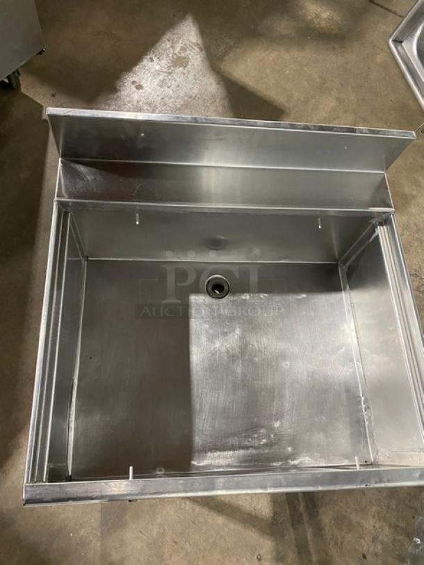 Commercial Stainless Steel Underbar Ice Bin! With Back Splash & Drain Hole! On Legs! - Image 5 of 7