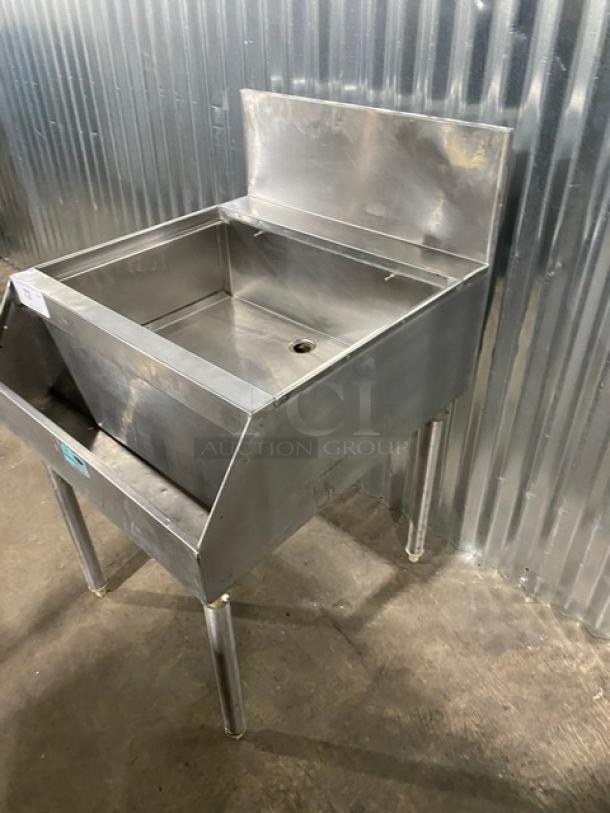 Supremetal Commercial Stainless Steel Underbar Ice Bin! With Speed/Bottle Rail! With Back Splash! On Legs! - Image 2 of 8