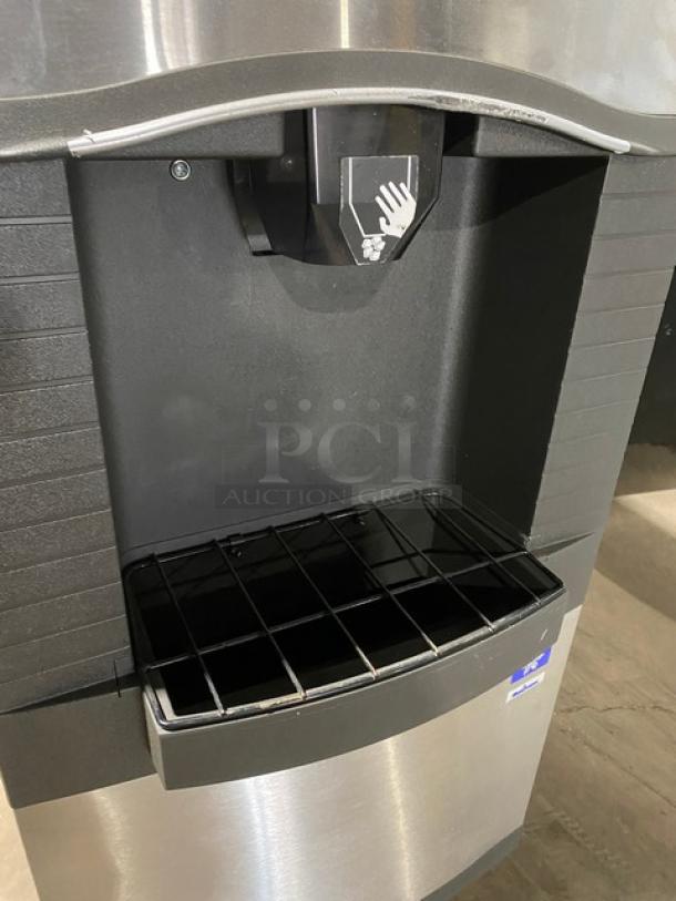 Manitowoc Commercial Stainless Steel 120 Lb. Hotel Ice Dispenser Storage Bin! With Push Dispenser & Drip Tray! Model: SPA-160 SN:610064719! 115V 1 Phase! On Legs! - Image 6 of 10
