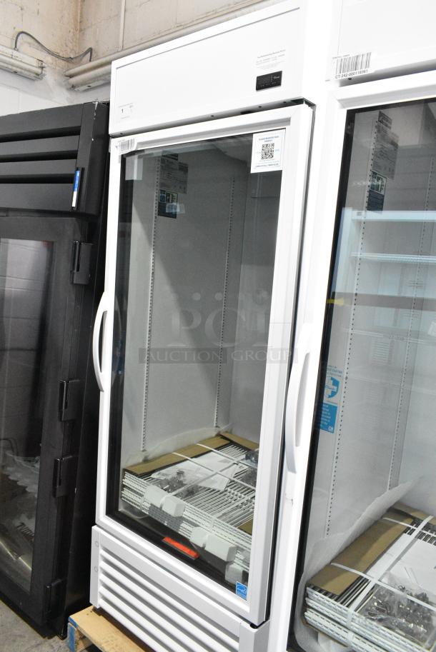 BRAND NEW SCRATCH AND DENT! 2025 True TSCI-600R-G-PH Metal Commercial Single Door Reach In Cooler Merchandiser w/ Poly Coated Racks. 115 Volts, 1 Phase. Tested and Working! - Image 1 of 7