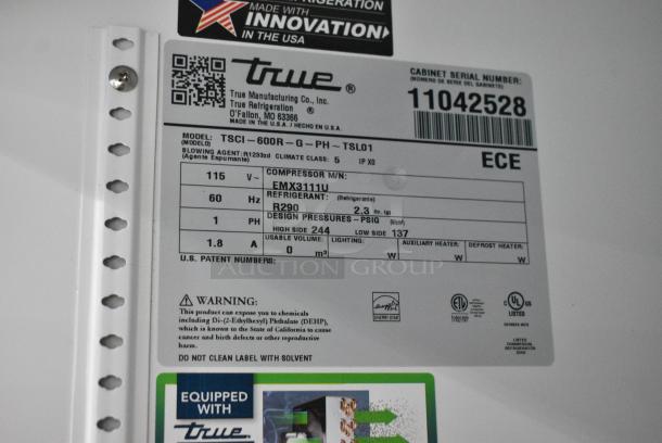 BRAND NEW SCRATCH AND DENT! 2025 True TSCI-600R-G-PH Metal Commercial Single Door Reach In Cooler Merchandiser w/ Poly Coated Racks. 115 Volts, 1 Phase. Tested and Working! - Image 7 of 7
