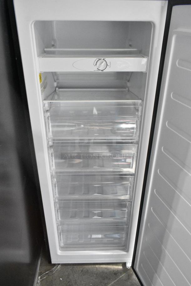 BRAND NEW SCRATCH AND DENT! Frigidaire FGFRF6547 Single Door Reach In Convertible Cooler Freezer. 115 Volts, 1 Phase. Tested and Powers On But Does Not Get Cold - Image 4 of 6