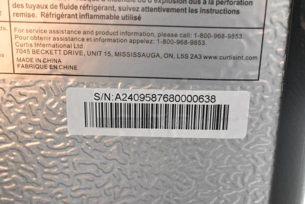BRAND NEW SCRATCH AND DENT! Frigidaire FGFRF6547 Single Door Reach In Convertible Cooler Freezer. 115 Volts, 1 Phase. Tested and Powers On But Does Not Get Cold - Image 6 of 6