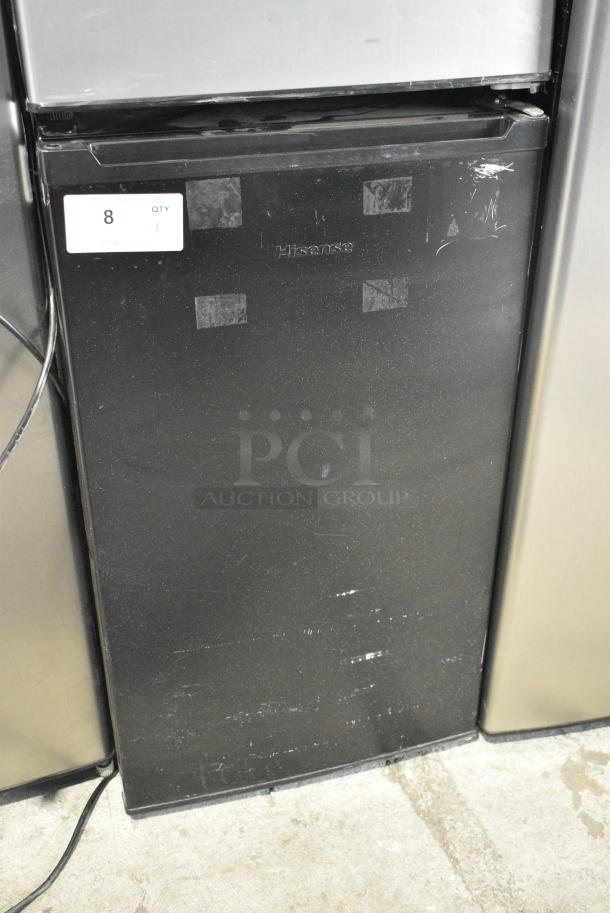 2020 Hisense RR33D6ABE Mini Cooler. 115 Volts, 1 Phase. Cannot Test Due To Cut Power Cord - Image 1 of 7
