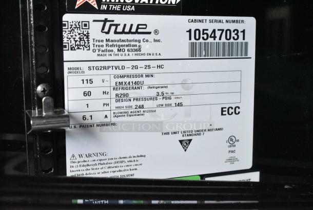 LIKE NEW! 2023 True STG2RPTVLD-2G-2S-HC Metal Commercial 2 Door Reach In Cooler Merchandiser. 115 Volts, 1 Phase. Tested and Working! - Image 8 of 8