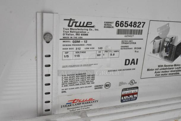 True GDM-12 Metal Commercial Single Door Reach In Cooler Merchandiser. 115 Volts, 1 Phase. Tested and Powers On But Does Not Get Cold - Image 6 of 6