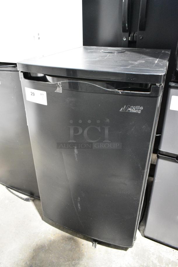Arctic King ABDA049ADBS Mini Direct Draw Kegerator on Casters. 115 Volts, 1 Phase. Tested and Working! - Image 1 of 9