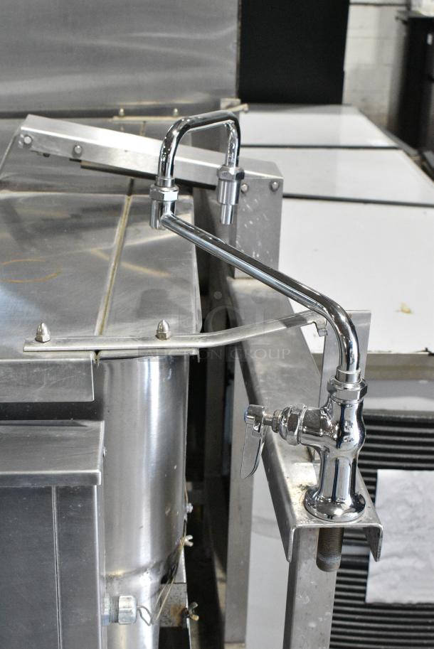Groen NHFP/E-4 Stainless Steel Commercial Floor Style Natural Gas Powered Braising Pan. 144,000 BTU. - Image 4 of 12