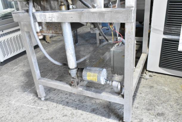 Groen NHFP/E-4 Stainless Steel Commercial Floor Style Natural Gas Powered Braising Pan. 144,000 BTU. - Image 11 of 12