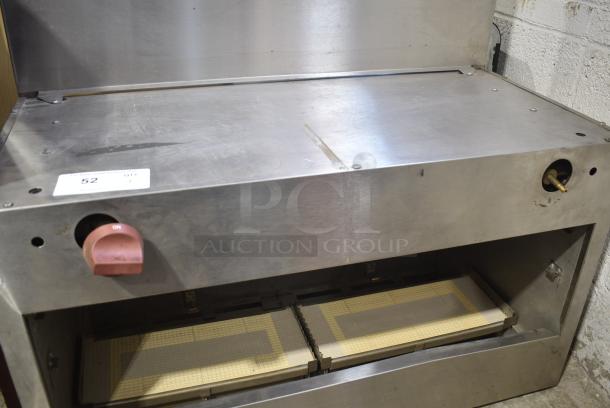 Garland Stainless Steel Commercial Natural Gas Powered Cheese Melter w/ Back Splash. - Image 5 of 6