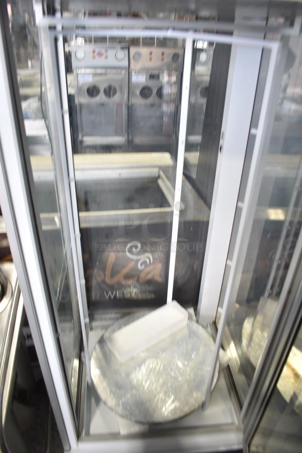 Tekna Metal Single Door Reach In Cooler Merchandiser. See Pictures for Broken Glass. 115 Volts, 1 Phase. Tested and Working! - Image 8 of 10