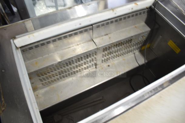 Fagor FMT-45-18 Stainless Steel Commercial Prep Table on Commercial Casters. 115 Volts, 1 Phase. Tested and Working! - Image 4 of 10