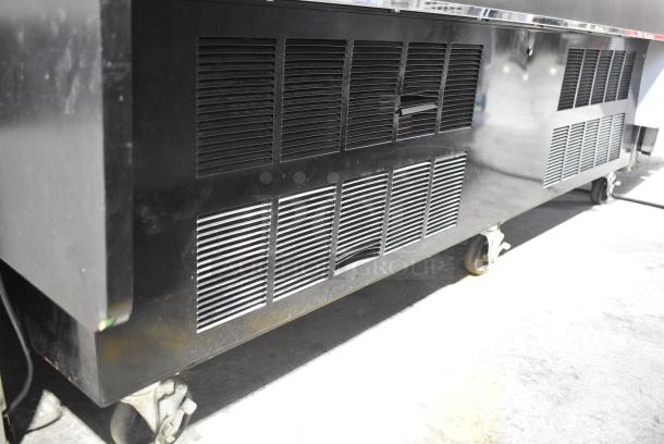 Federal RSSM678SC Metal Commercial Reach In Open Grab N Go Merchandiser on Commercial Casters. 120/208-240 Volts, 1 Phase. - Image 4 of 8