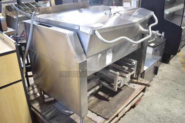 Market Forge 40P-STGL Stainless Steel Commercial Floor Style Natural Gas Powered Braising Pan. 126,000 BTU. - Image 2 of 8