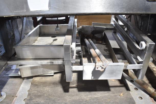 Market Forge 40P-STGL Stainless Steel Commercial Floor Style Natural Gas Powered Braising Pan. 126,000 BTU. - Image 5 of 8