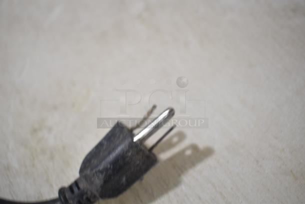2016 Leader LM48 S/C Stainless Steel Commercial Prep Table on Commercial Casters. 115 Volts, 1 Phase. Tested and Powers On But Does Not Get Cold - Image 7 of 7