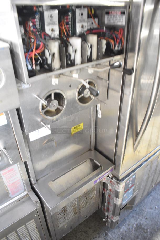 Stoelting 237R-109G Stainless Steel Commercial Floor Style 2 Flavor w/ Twist Soft Serve Ice Cream Machine on Commercial Casters. 208/230 Volts, 3 Phase. - Image 2 of 8