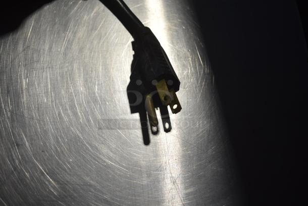 Metal Drink Mixer. Tested and Does Not Power On - Image 4 of 4