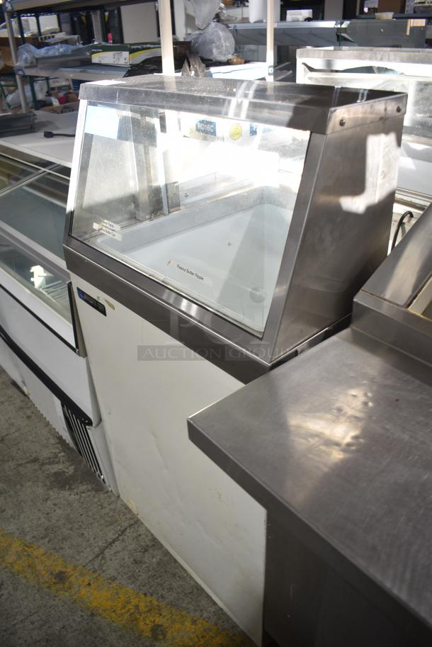 Master-Bilt DD-26 Metal Commercial Ice Cream Dipping Cabinet. 115/208-230 Volts, 1 Phase. Tested and Working! - Image 3 of 9