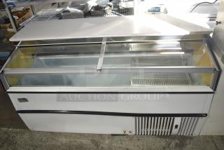 Master-Bilt GT-60 Metal Commercial Chest Freezer Merchandiser w/ Sliding Lids. 115/208-230 Volts, 1 Phase. Tested and Powers On But Does Not Get Cold