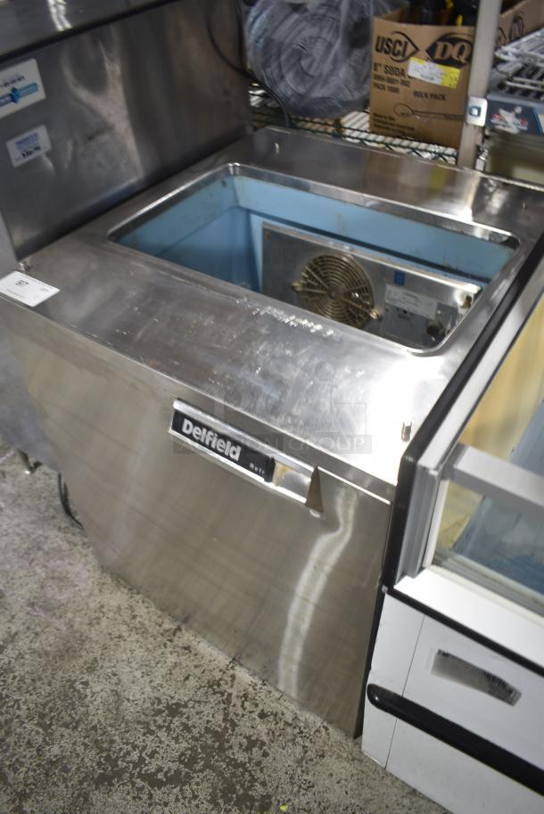 Delfield 401 Stainless Steel Commercial Prep Table. 115 Volts, 1 Phase. Tested and Powers On But Does Not Get Cold - Image 3 of 8