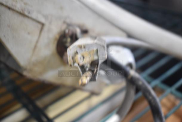 Dayton 9Z418 Split Phase Gearmotor. 115/230 Volts, 1 Phase. - Image 6 of 6