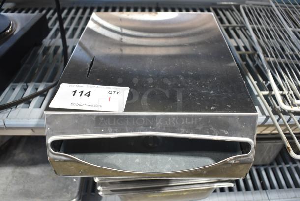 Metal Paper Towel Dispenser. - Image 1 of 4