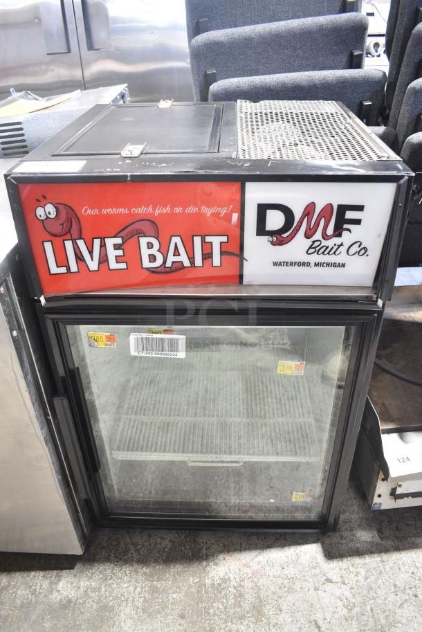 True GDM-05-LD Metal Commercial Mini Cooler Merchandiser. 115 Volts, 1 Phase. Tested and Working! - Image 1 of 8