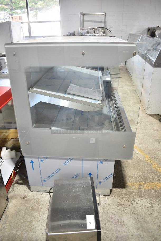 BRAND NEW SCRATCH AND DENT! 2016 BKI HSS4-2TSQ Stainless Steel Commercial Floor Style 2 Tier Warming Display Case Merchandiser. 230 Volts, 1 Phase. - Image 3 of 8