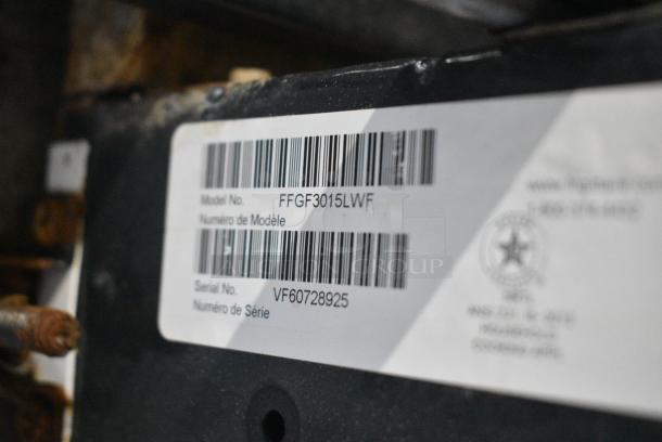 Frigidaire FFGF3015LWF Metal Natural Gas Powered 4 Burner Range w/ Oven. - Image 9 of 10