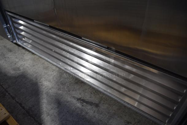 True T-49F Stainless Steel Commercial 2 Door Reach In Freezer on Commercial Casters. 115 Volts, 1 Phase. Cannot Test - Unit Trips Breaker - Image 8 of 10