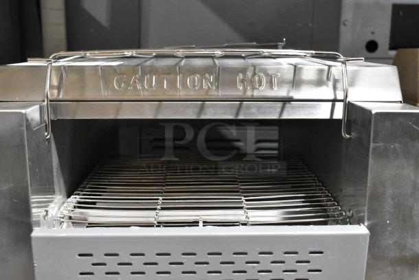 BRAND NEW SCRATCH AND DENT! Avantco 184T140 T140 Commercial 10" Wide Conveyor Toaster with 3" Opening. 300 Slices per Hour. 120 Volts, 1 Phase. Cannot Test Due To Plug Style - Image 5 of 8