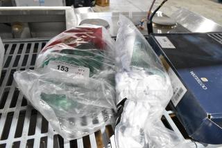 2 BRAND NEW SCRATCH AND DENT! Items; Rubbermaid Rough-Floor FGT25500WH00 20 oz. White Blend Looped End Wet Mop Head with 5" Headband 690T2500WH00 and Rubbermaid Web Foot FGT85306GR00 Green Large Microfiber Tube Wet Mop Head with 5" Headband 690FGT85306. 2 Times Your Bid!