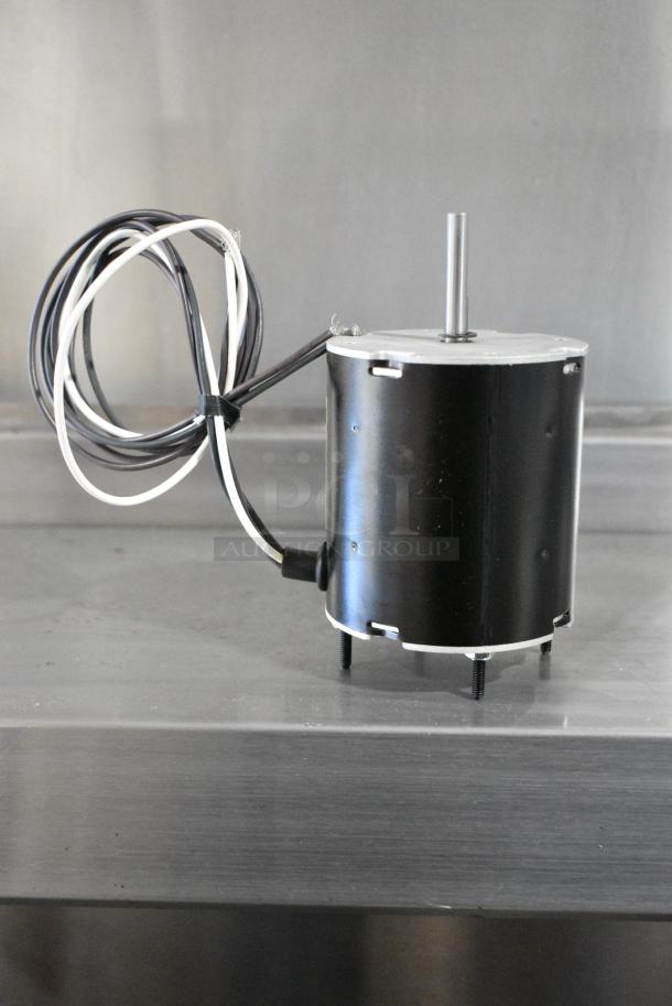 BRAND NEW SCRATCH AND DENT! Hoshizaki SP-5675 Fan Motor Kit HPFM116A - Image 1 of 8