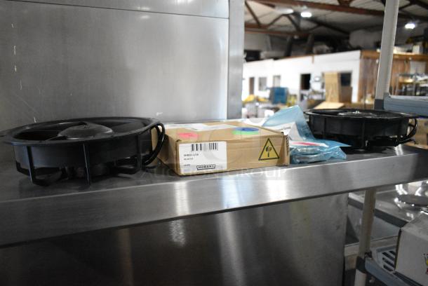 5 BRAND NEW SCRATCH AND DENT! Items Including Fan, Hobart SHRED-1/16 1/16" Grater / Shredder Plate 425SHRED116,Hobart 3246PLT-1/4S 32 1/4" Stay Sharp Grinder Plate for 4146, 4246, 4732, MG2032, and MG1532, Hobart 3246PLT-3/16S #32 3/16" Stay Sharp Grinder Plate for 4146, 4246, 4732, MG2032, and MG1532 Meat Grinders / Choppers 4253246P316S. 5 Times Your Bid! - Image 1 of 13