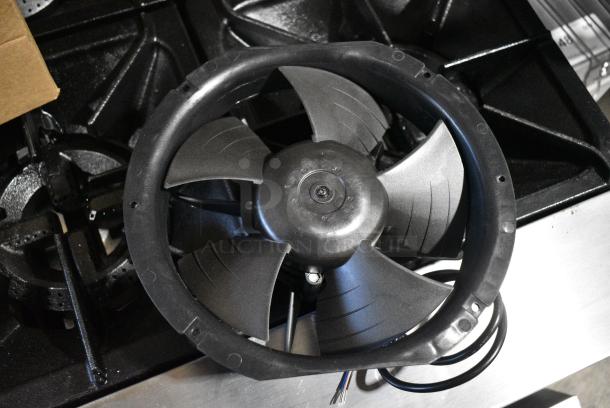 5 BRAND NEW SCRATCH AND DENT! Items Including Fan, Hobart SHRED-1/16 1/16" Grater / Shredder Plate 425SHRED116,Hobart 3246PLT-1/4S 32 1/4" Stay Sharp Grinder Plate for 4146, 4246, 4732, MG2032, and MG1532, Hobart 3246PLT-3/16S #32 3/16" Stay Sharp Grinder Plate for 4146, 4246, 4732, MG2032, and MG1532 Meat Grinders / Choppers 4253246P316S. 5 Times Your Bid! - Image 4 of 13