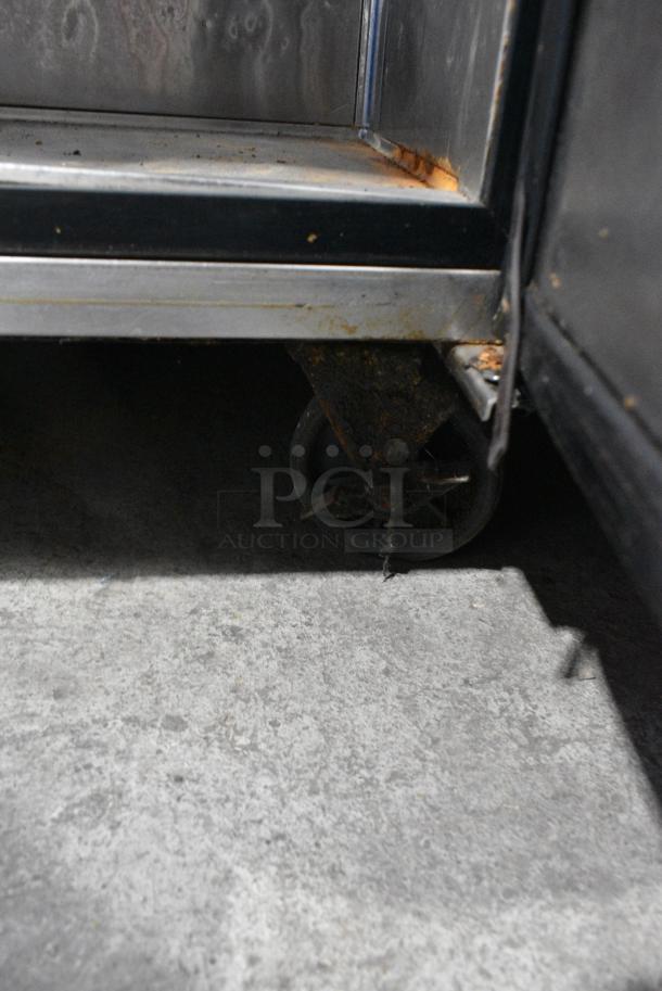 Stainless Steel Commercial Sandwich Salad Prep Table on Commercial Casters. 115 Volts, 1 Phase. Tested and Working! - Image 7 of 9