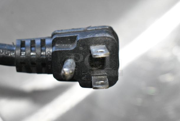 Stainless Steel Commercial Sandwich Salad Prep Table on Commercial Casters. 115 Volts, 1 Phase. Tested and Working! - Image 8 of 9