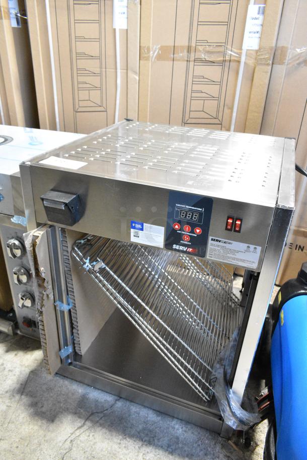 BRAND NEW SCRATCH AND DENT! ServIt 423PDW18D1S 18" Full-Service Countertop Display Warmer with 4 Shelves. 120 Volts, 1 Phase. Tested and Working! - Image 1 of 7