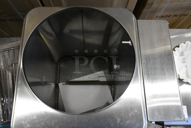 BRAND NEW SCRATCH AND DENT! Avantco 177HWD15 Stainless Steel 15 Gallon Bulk Hot Water Dispenser. 120 Volts, 1 Phase. - Image 7 of 9