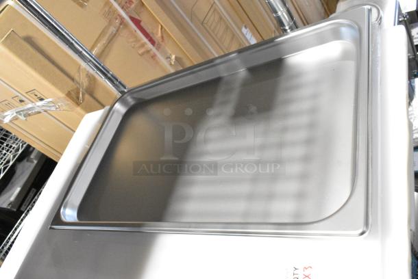 3 BRAND NEW SCRATCH AND DENT! Items Including 4070019 Choice Full Size 1 1/4" Deep Anti-Jam Stainless Steel Steam Table / Hotel Pan - 24 Gauge, 2 Cutting Boards. 3 Times Your Bid! - Image 2 of 4