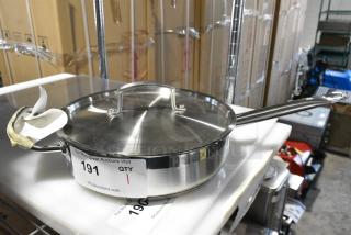 BRAND NEW SCRATCH AND DENT! Vigor 173SSAUTPN3 Stainless Steel Saute Pan
