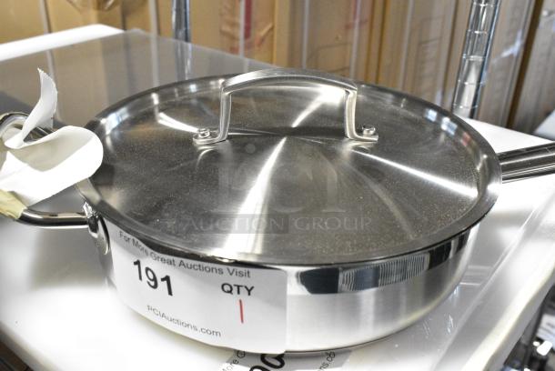 BRAND NEW SCRATCH AND DENT! Vigor 173SSAUTPN3 Stainless Steel Saute Pan - Image 3 of 5
