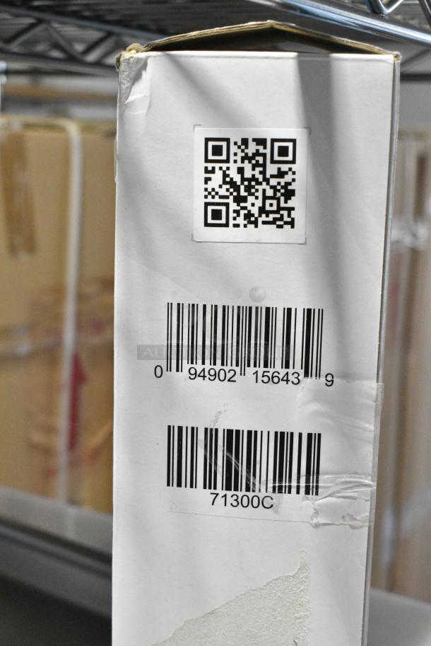 8 BRAND NEW SCRATCH AND DENT! Zurn Elkay 71300C WaterSentry PFOA / PFOS Single Replacement Filter for ezH2O Bottle Filling Stations. 8 Times Your Bid! - Image 4 of 4