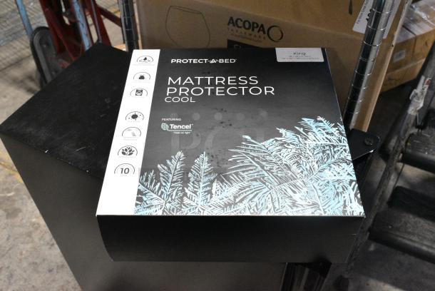 5 BRAND NEW SCRATCH AND DENT! Protect a Bed TSP0142 King Mattress Protector. 5 Times Your Bid! - Image 1 of 6