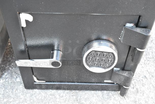 BRAND NEW SCRATCH AND DENT! 360 Office Furniture Black Metal Single Compartment Drop Safe. - Image 5 of 6